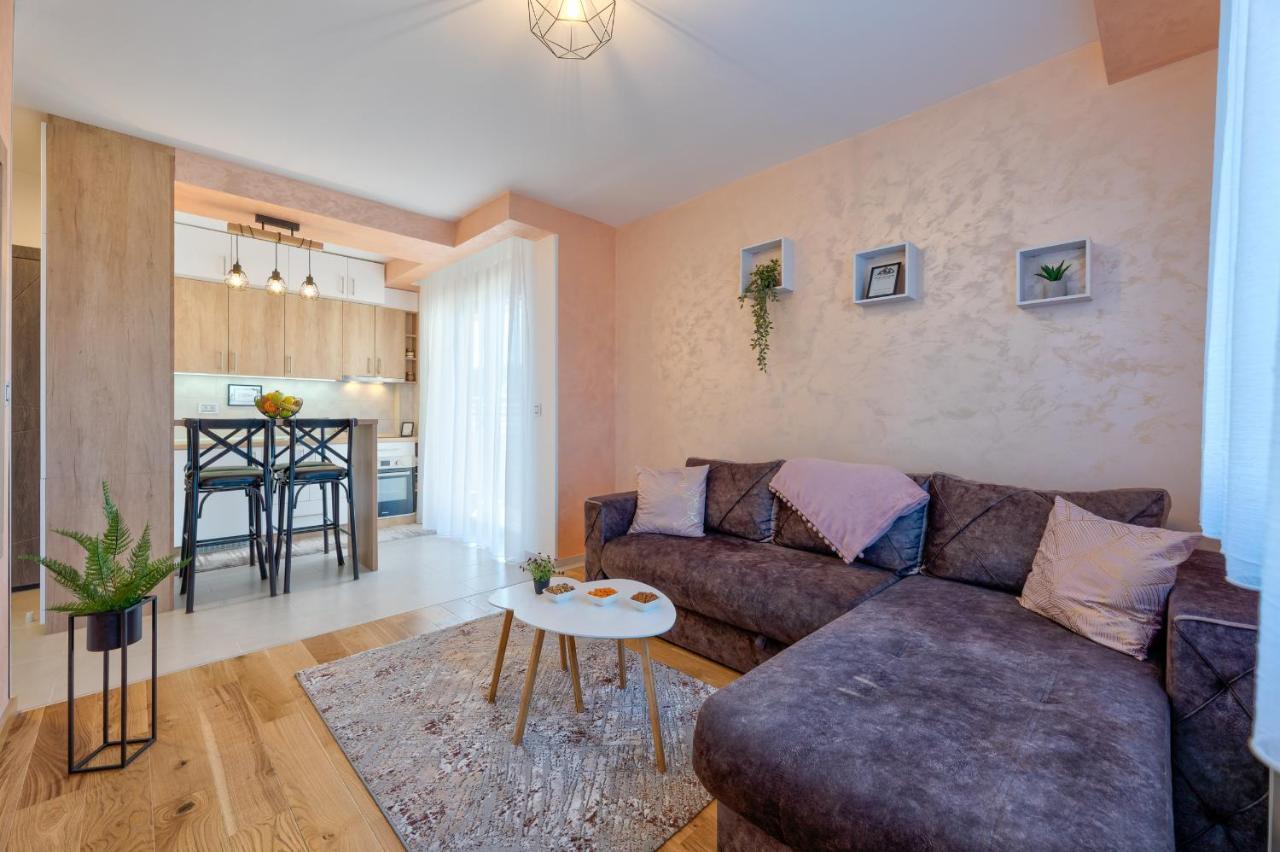 Apartment Stefan In Vila Katalina Lux Zlatibor Bagian luar foto